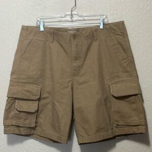 L.L. Bean Men's Tan Cargo Shorts. Very Good Condition. Size 42.